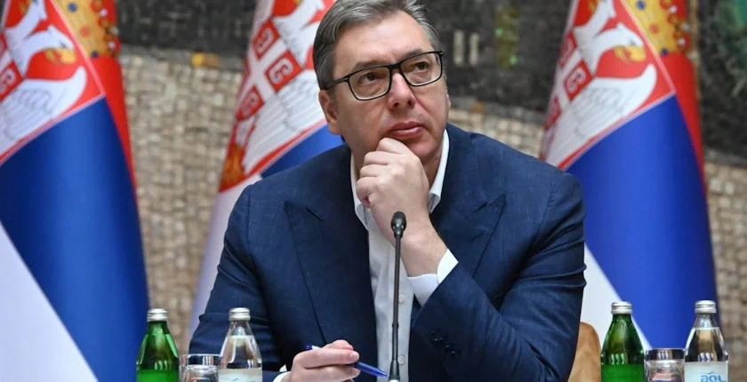Vucic-Serbia-offer-premium-buy-oil-company-NIS-from-Russia