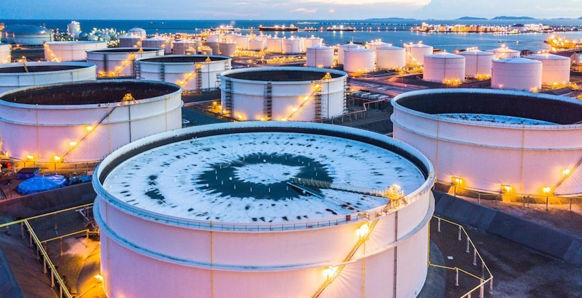 Brent oil on track for highest-ever monthly jump in March